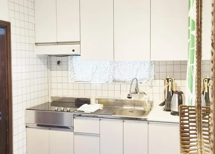Dmc St, Hongik Station, Cozy 2rooms, Luxury Mattress, 3 Minutes By Airport Railroad *